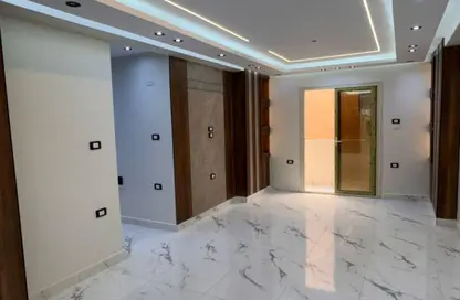 شقة - 2 غرف نوم - 2 حمامات للبيع في البوابة الرابعة - مينا - حدائق الاهرام - الجيزة