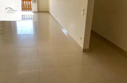 Apartment - 3 Bedrooms - 2 Bathrooms for rent in Al Narges 3 - Al Narges - New Cairo City - Cairo