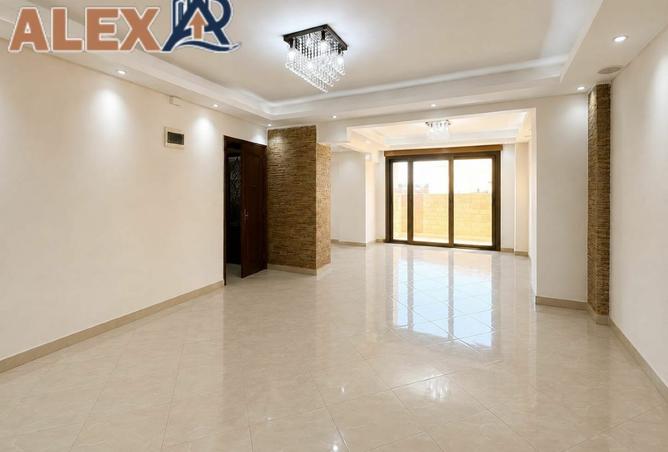 104606058 - Property Main Image