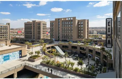 Office Space - 5 Bedrooms - 2 Bathrooms for sale in Arkan Plaza - 26th of July Corridor - Sheikh Zayed City - Giza