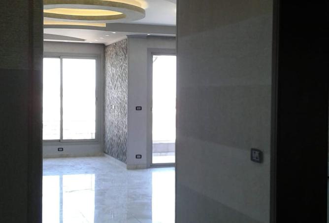 97430983 - Property Main Image