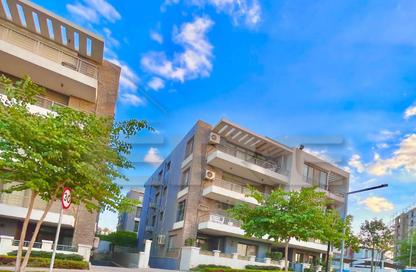 Apartment - 2 Bedrooms - 2 Bathrooms for sale in Taj City - 5th Settlement Compounds - The 5th Settlement - New Cairo City - Cairo