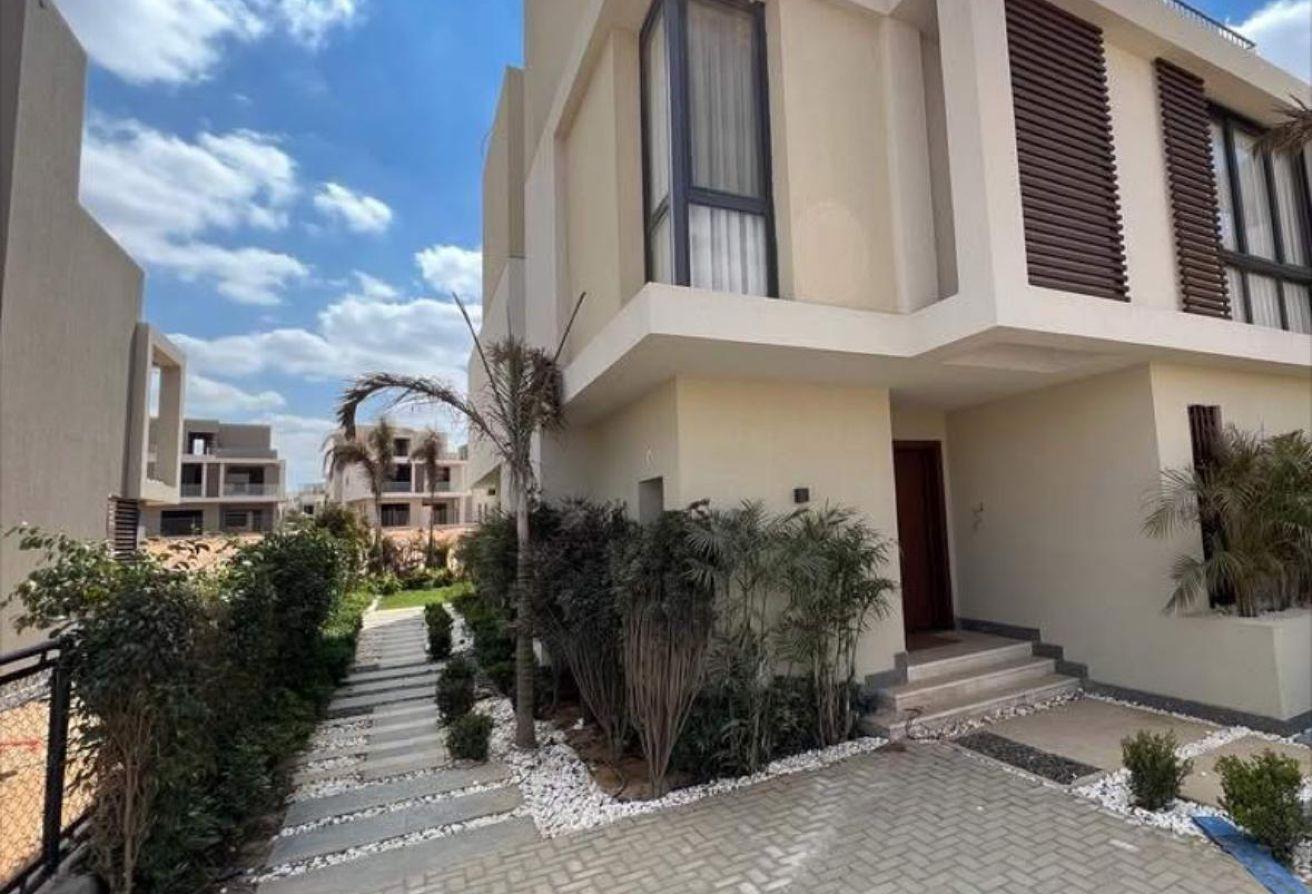 فيلا 5 غرف 370 م² للبيع في بالم هيلز جولف اكستنشن، Palm Hills Golf Extension
