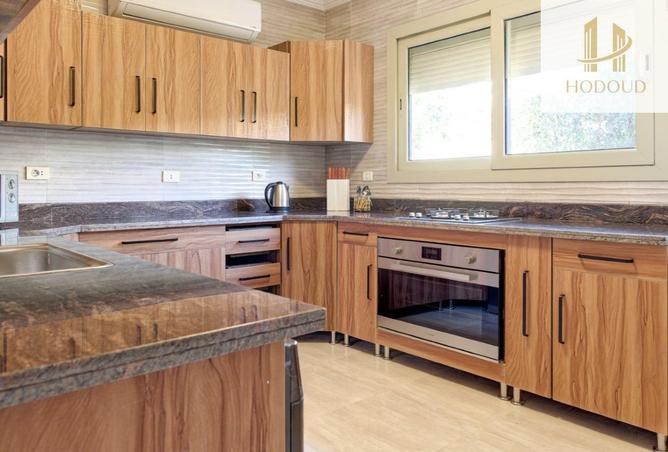 8712083 - Property Image 3