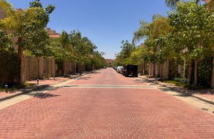 Villa - 4 - 4 for sale in Al Patio 5 East - El Patio - El Shorouk Compounds - Shorouk City - Cairo
