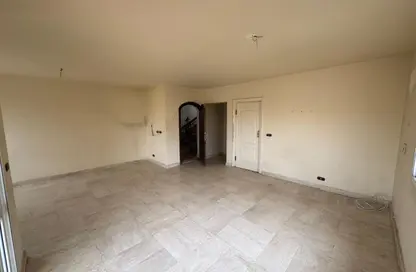 شقة - 3 غرف نوم - 2 حمامات للبيع في 6 ويست - بيفرلي هيلز - كمبوندات الشيخ زايد - الشيخ زايد - الجيزة