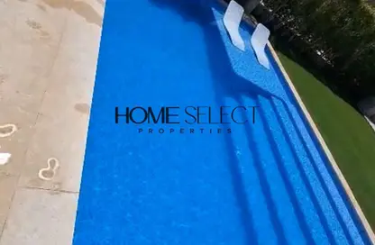 منزل مزدوج - 4 غرف نوم - 6 حمامات للايجار في جولف فيوز - طريق مصر اسكندرية الصحراوي - مدينة 6 أكتوبر - الجيزة