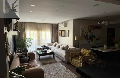 Apartment - 3 Bedrooms - 2 Bathrooms for sale in Al Khamayel city - Sheikh Zayed Compounds - Sheikh Zayed City - Giza