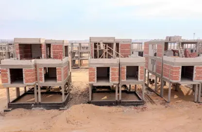 Twin House - 3 Bedrooms - 3 Bathrooms for sale in Stei8ht - The 1st Settlement - New Cairo City - Cairo