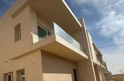 Villa - 3 Bedrooms - 5 Bathrooms for sale in Tawny Hyde Park - 6 October Compounds - 6 October City - Giza