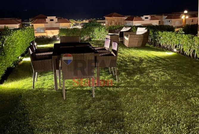 توين هاوس بـ٣ غرف نوم في Telal Alamein، صورة ٢ من ٣