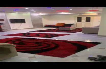 Apartment - 3 Bedrooms - 2 Bathrooms for rent in Cornish El Nile St. - Maadi - Hay El Maadi - Cairo