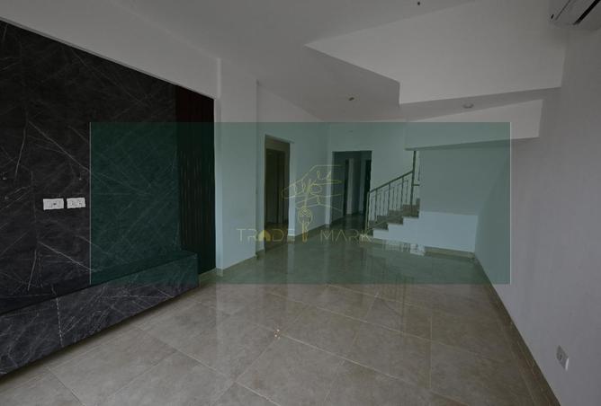 77323235 - Property Main Image