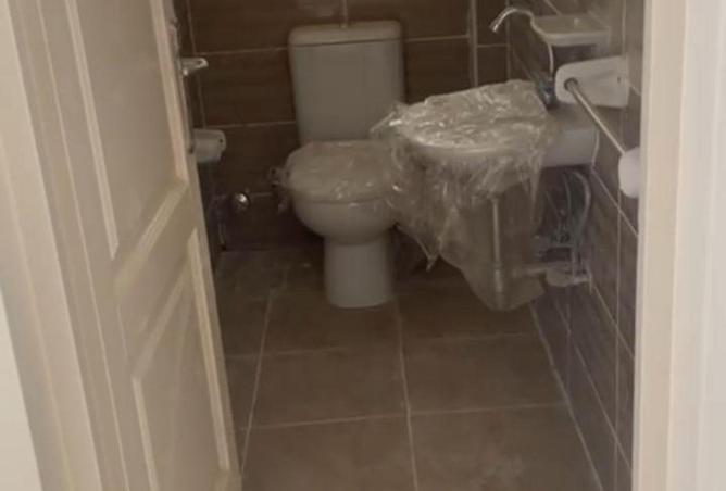 70104639 - صورة العقار 3