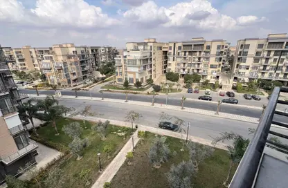 Apartment - 3 Bedrooms - 3 Bathrooms for sale in Madinaty - Cairo Apartment - 3 Bedrooms - 3 Bathrooms for sale in Madinaty - Cairo