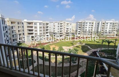 Apartment - 3 Bedrooms - 3 Bathrooms for sale in Hyde Park - New Cairo City - Cairo