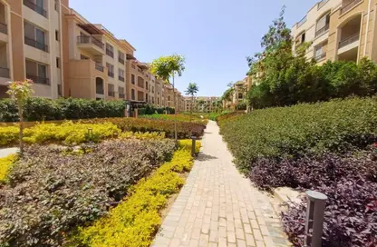 Apartment - 2 Bedrooms - 3 Bathrooms for sale in Stone Residence - 5th Settlement Compounds - The 5th Settlement - New Cairo City - Cairo