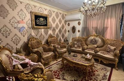 شقة - 3 غرف نوم - 1 حمام للبيع في شارع سعيد زكريا - حي السفارات - مدينة نصر - القاهرة شقة - 3 غرف نوم - 1 حمام للبيع في شارع سعيد زكريا - حي السفارات - مدينة نصر - القاهرة