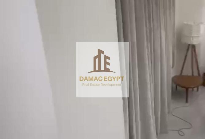 93527018 - Property Image 3