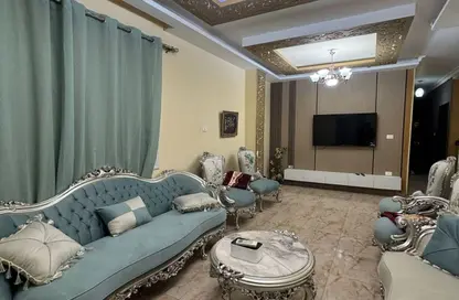 Apartment - 3 Bedrooms - 2 Bathrooms for sale in Sarayat El-Kattameya - El Katameya Compounds - El Katameya - New Cairo City - Cairo Apartment - 3 Bedrooms - 2 Bathrooms for sale in Sarayat El-Kattameya - El Katameya Compounds - El Katameya - New Cairo City - Cairo
