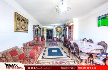 شقة - 3 غرف نوم - 2 حمامات للبيع في طريق الجيش - السرايا - سيدي بشر - حي اول المنتزة - الاسكندرية