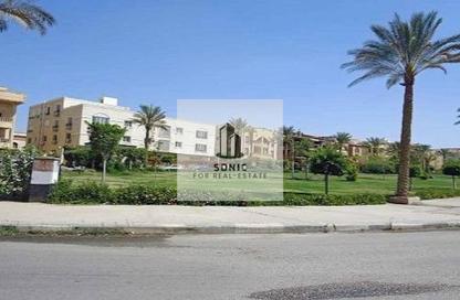 Apartment - 4 Bedrooms - 2 Bathrooms for sale in South Lotus - El Lotus - New Cairo City - Cairo