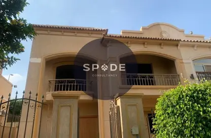 Twin House - 5 Bedrooms - 4 Bathrooms for sale in Étoile De Ville - 5th Settlement Compounds - The 5th Settlement - New Cairo City - Cairo