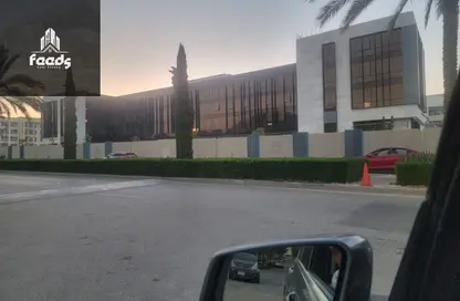 مساحات مكتبية - استوديو للايجار في ميفيدا - كمبوندات التجمع الخامس - التجمع الخامس - مدينة القاهرة الجديدة - القاهرة