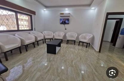 عيادة - استوديو - 1 حمام للبيع في مجمع أوزون الطبي - النرجس - مدينة القاهرة الجديدة - القاهرة