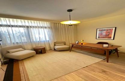 Villa - 4 Bedrooms - 4 Bathrooms for sale in Sun Capital - Fayoum Desert road - 6 October City - Giza