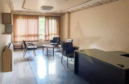 Office Space - 2 Bedrooms - 1 Bathroom for rent in Saba Basha - Hay Sharq - Alexandria