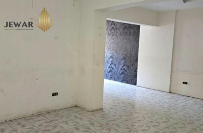 Apartment - 2 Bedrooms - 1 Bathroom for rent in Smouha Square - Smouha - Hay Sharq - Alexandria Apartment - 2 Bedrooms - 1 Bathroom for rent in Smouha Square - Smouha - Hay Sharq - Alexandria