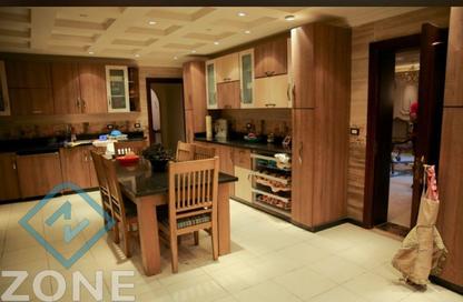 Villa - 5 Bedrooms - 5 Bathrooms for sale in Privado - Madinaty - Cairo