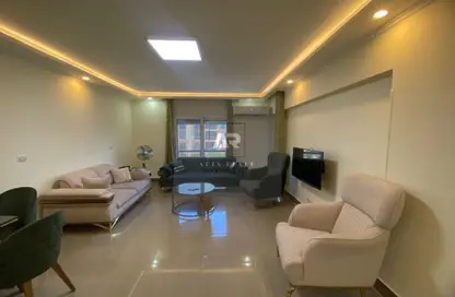 Apartment - 2 Bedrooms - 1 Bathroom for rent in El Rehab Extension - Al Rehab - New Cairo City - Cairo