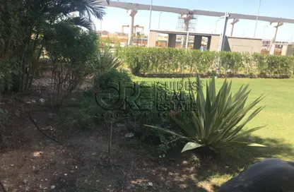 Whole Building - Studio - 6 Bathrooms for rent in West Somid Road - West Somid - 6 October City - Giza