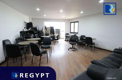 Office Space - 7+ Bedrooms - 4 Bathrooms for rent in Street 213 - Degla - Hay El Maadi - Cairo