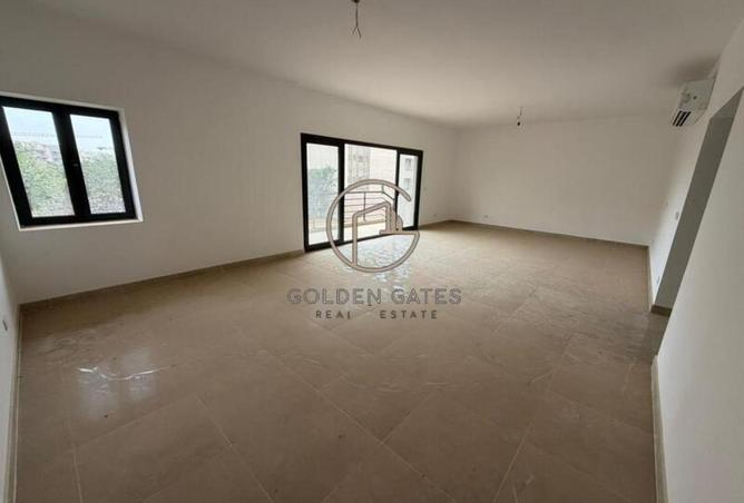 64131727 - Property Image 3