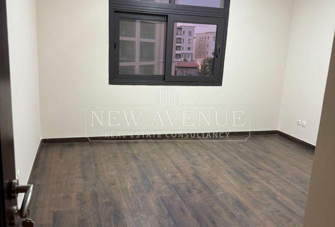 104881628 - Property Image 2