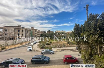 شقة - 3 غرف نوم - 3 حمامات للبيع في غرب الجولف - كمبوندات القطامية - القطامية - مدينة القاهرة الجديدة - القاهرة