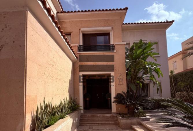 53729900 - Property Image 3