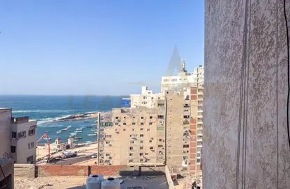 شقة - 4 غرف نوم - 3 حمامات للبيع في طريق الجيش - ميامي - حي اول المنتزة - الاسكندرية