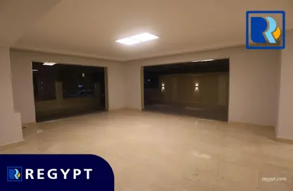 مساحات مكتبية - 3 غرف نوم - 5 حمامات للايجار في شارع 254 - دجلة - حي المعادي - القاهرة