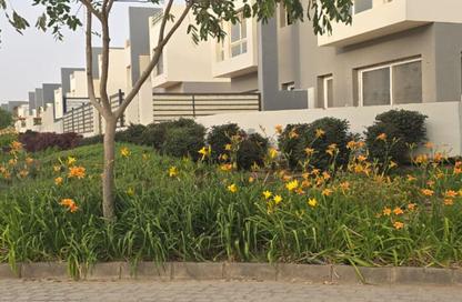Penthouse - 3 - 3 for sale in Greens - Hyde Park - New Cairo City - Cairo