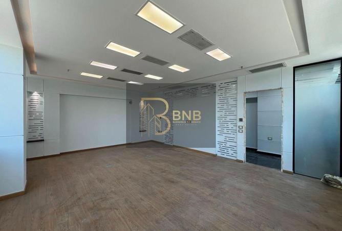93532363 - Property Image 2