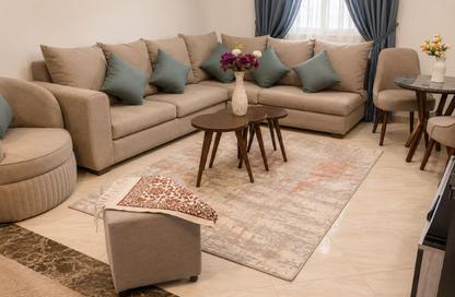 Apartment - 2 Bedrooms - 1 Bathroom for rent in Al Narges 3 - Al Narges - New Cairo City - Cairo
