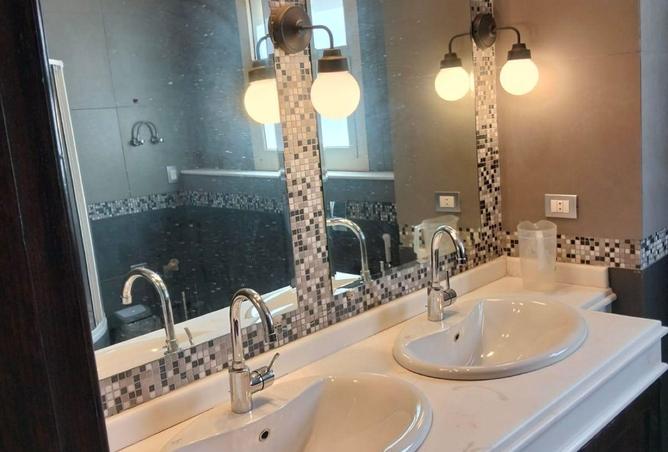 53717513 - Property Image 3