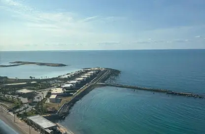 شقة - 6 غرف نوم - 4 حمامات للبيع في لوران - حي شرق - الاسكندرية