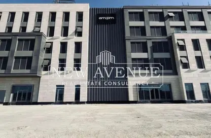 مساحات مكتبية - غرفة نوم - 1 حمام للبيع في طريق السويس - مدينة القاهرة الجديدة - القاهرة