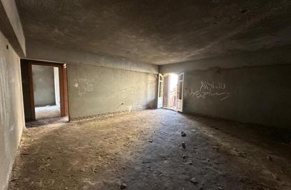 Apartment - 3 Bedrooms - 1 Bathroom for sale in Al Founoun St. - 9th District - Obour City - Qalyubia