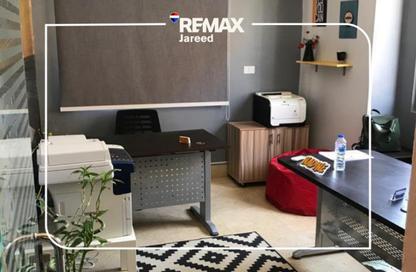 Office Space - Studio - 1 Bathroom for sale in Medipoint - Sheikh Zayed Compounds - Sheikh Zayed City - Giza